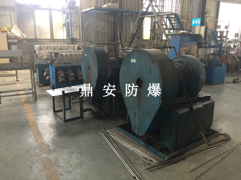 縮管機(jī)1.jpg